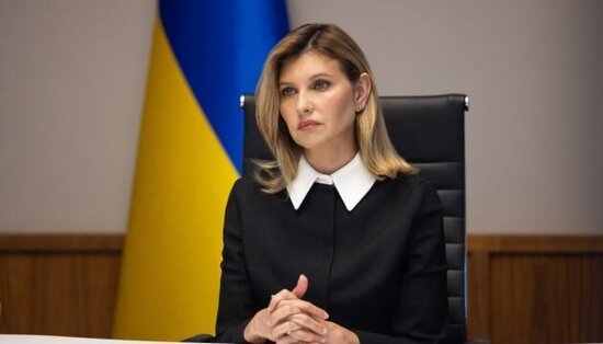 Üstünə silahlı qatil gələndə pasifist olmaq çətindir - Yelena Zelenskaya