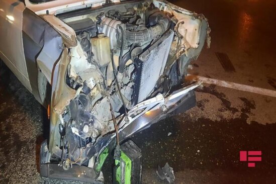 Şəmkirdə ana və iki övladı qəzaya düşdü