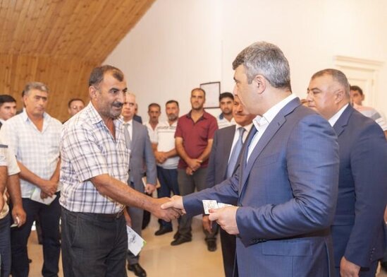 İnam Kərimov Tərtərdə vətəndaşları qəbul etdi