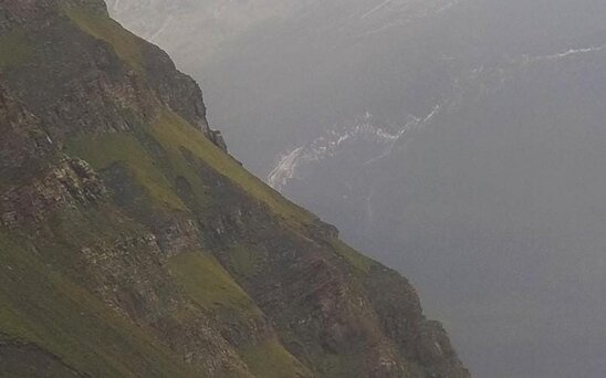 Şahdağa qar yağıb