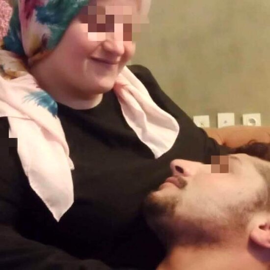 Evdən qaçan arvadını sosial mediada tapdı: Fotolarını görəndə ŞOK YAŞADI - FOTOLAR