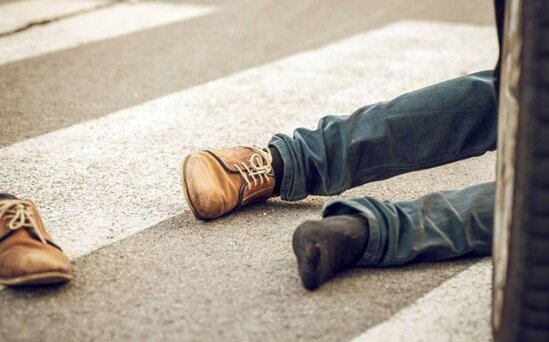 Goranboyda piyadanı avtomobil vuraraq öldürdü