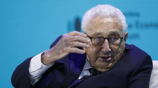 Kissincerdən şok etiraf – ABŞ-ın səhvləri ucbatından Rusiya və Çinlə müharibənin astanasına gəldik