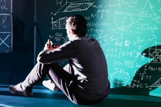 Azərbaycanın inkişafdan qalan elmi: Səbəb yalançı alimlər, yoxsa yetərsiz maliyyədir?