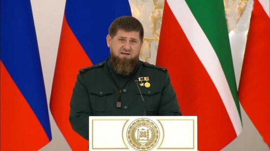 "Sərhəddə atlanıb düşmək və bizə LGBT-ni sırımaq lazım deyildi..."