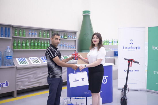 "Badamlı75" lotereyasının 2-ci tirajının qaliblərinə hədiyyələr təqdim edilib