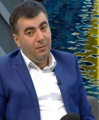 Dostunu bıçaqladı, həyat yoldaşı onu tərk etdi: Meyxana kralını hönkür-hönkür ağladan nə idi? - FOTO