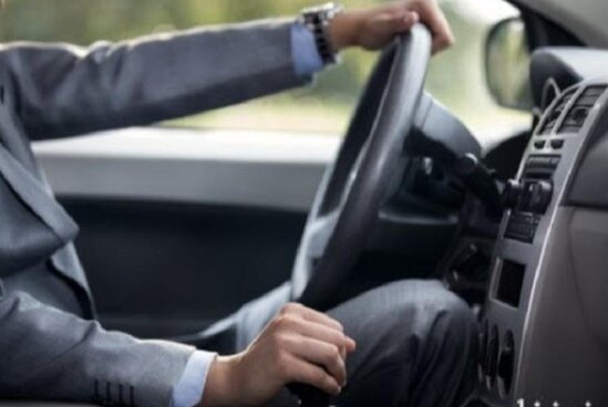 Azərbaycanda qəribə hadisə - Sürücü ilə icra hakimiyyəti arasında mübahisə - VİDEO