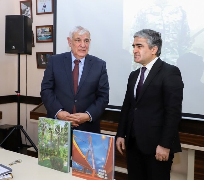 "Vətən müharibəsi tarixi. Şəxsiyyət faktoru" kitabının ingilis dilində nəşrinin təqdimatı olub