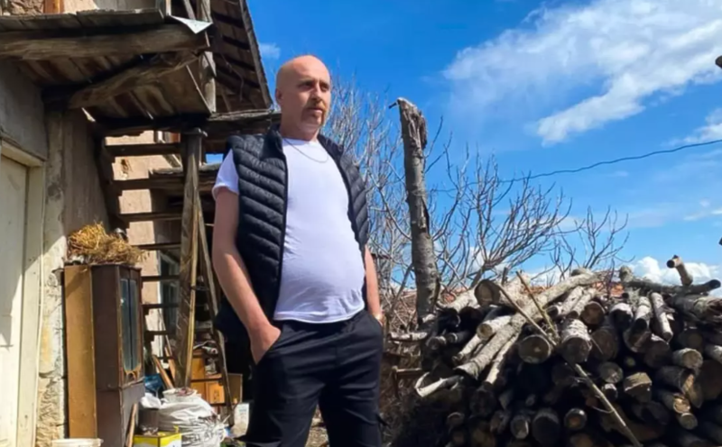 14 yaşlı oğlan anasını qorumaq üçün atasını öldürüb