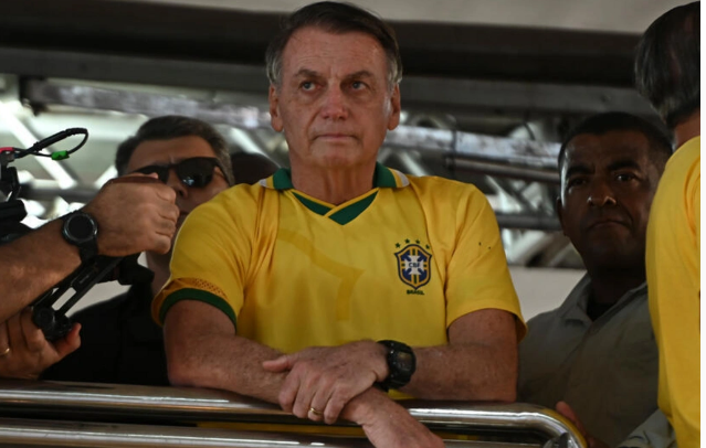 Braziliya polisi sabiq prezident Bolsonarunu həbs etdi