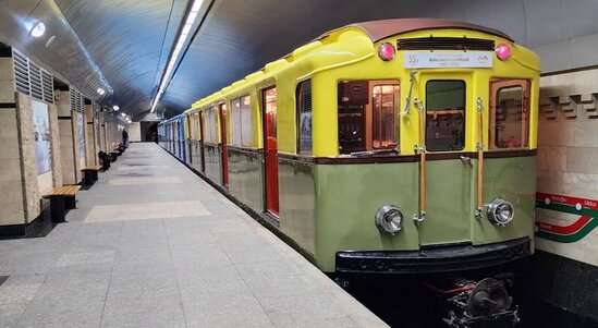 Bayram günlərində Bakı metrosunda retro vaqonlar nümayiş olunur