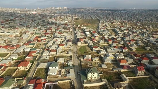 Bu ərazidə həyət evləri söküləcək - Sakinlərə hündürmərtəbəli binadan mənzillər veriləcək - VİDEO