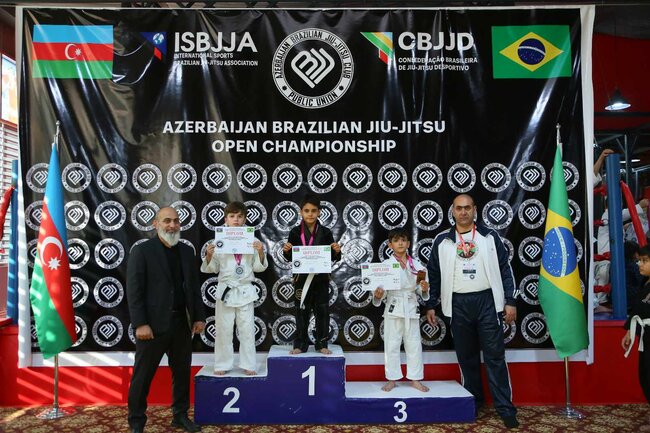 Ulu Öndər Heydər Əliyevin yubileyinə həsr olunmuş ciu-citsu turniri keçirilib