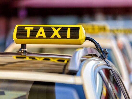 Bölgələrdə "qəpiklik taksilər" fəaliyyət göstərir - VİDEO