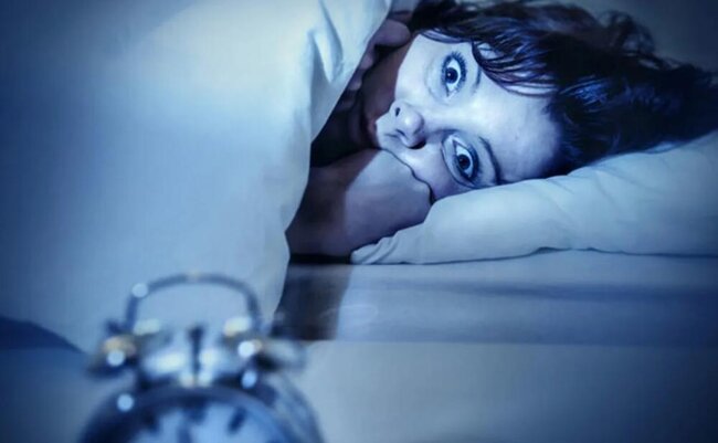 Sağlam arıqlamaq üçün bu saatda yatmaq vacibdir