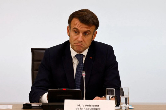 Makron: Fransa Çinlə əlaqələri gücləndirməyə hazırdır