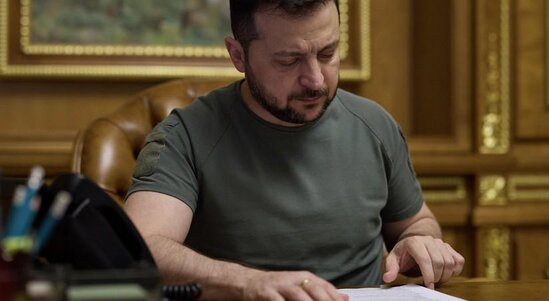 Zelenski Rusiya millisinin sabiq futbolçularına qarşı sanksiya tətbiq edib