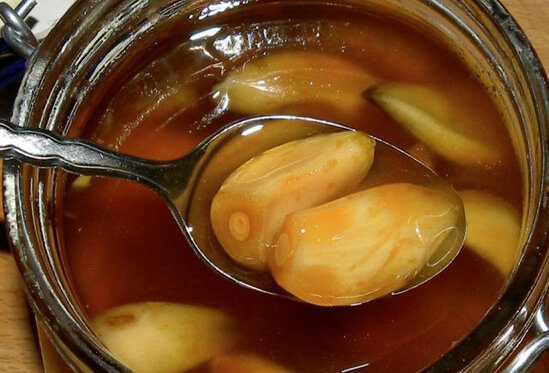 On qaşıq bal, üç diş sarımsaq - İnsanları qışdan çıxaran təbii üsullar