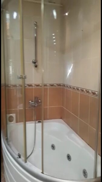 Çox təcili 9 mkr-da Mir Cəlal küçəsində təmirli mənzil satılır!