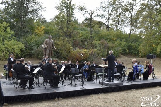 Şuşadakı Milli Musiqi Günündən FOTOLAR