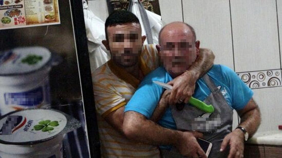 Ofisiant aşpazı 5 saat girov saxladı - ANBAAN VİDEO