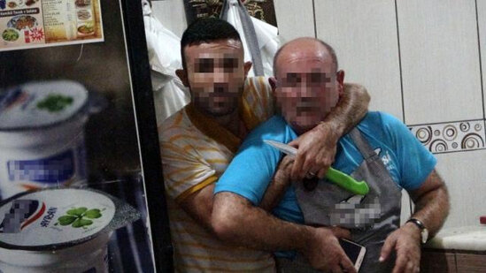 Ofisiant aşpazı 5 saat girov saxladı - ANBAAN VİDEO