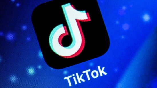 "TikTok"la bağlı qərar: Gün ərzində 40 dəqiqə istifadə ediləcək
