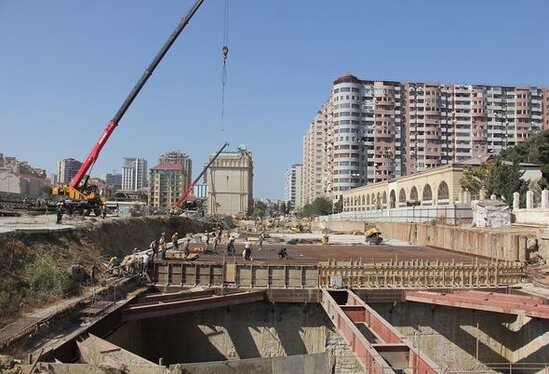 Bakıda yeni metro stansiyasının inşasına başlanıldı - FOTO