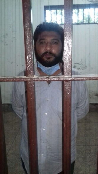 Xəstəxana işçisi aylarla pasiyentlərə işgəncə edib və görüntülərini çəkib - VİDEO