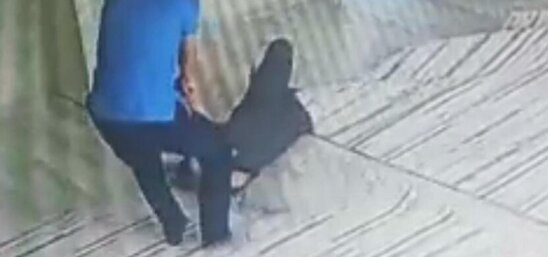 Fiziki məhdudiyyətli uşağa qarşı görün nə VƏHŞİLİKLƏR etdi - ANBAAN VİDEO