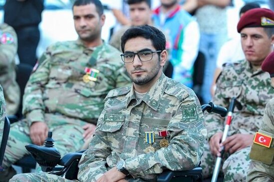 Amin Musayevə avtomobil verildi – FOTO