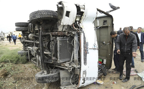 İçi sərnişin dolu avtobus aşdı, yaralılar var - FOTO