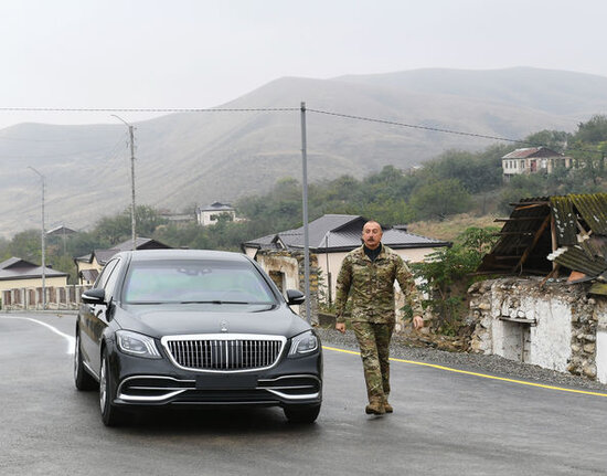 Prezident: "Azərbaycan Ordusunun qabağında Ermənistan ordusu acizdir" - FOTO