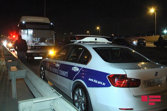 "BakuBus"un avtobusu piyadanı vuraraq öldürdü - FOTO