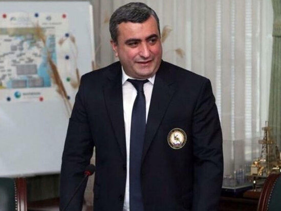 Elnur Əşrəfoğlunun vəziyyəti ağırdır