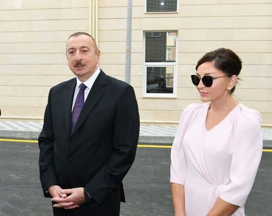 İlham Əliyev və Mehriban Əliyeva Bakı Zooloji Parkının açılışında - YENİLƏNİB + FOTO
