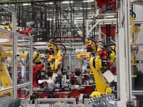 Robotların rəqsi gündəm oldu - VİDEO