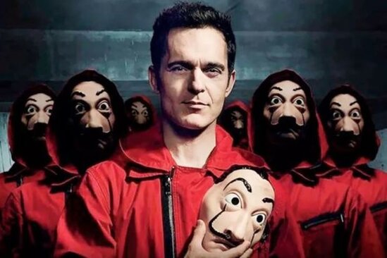 Məşhur serial qəhrəmanı İstanbula gəldi – FOTO