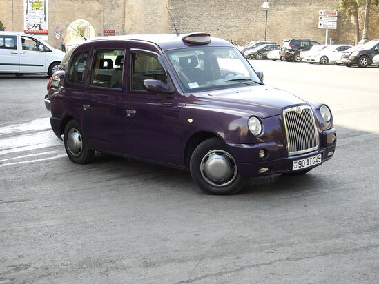 Bakıda "London Taksi"nin nömrəsi oğurlanıb