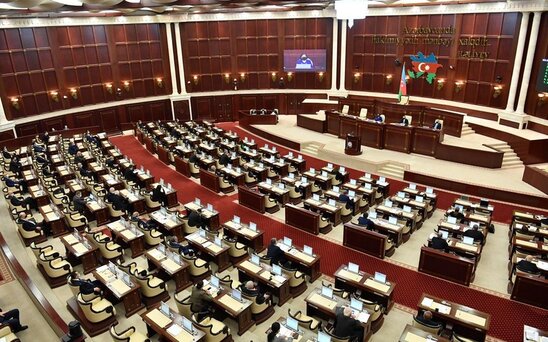 Parlamentdə icbari tibbi sığorta sahəsində olan problemlərlə bağlı dinləmə keçiriləcək