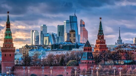 Rusiyada əcnəbilərin uşaqları ölkədən çıxarılması qaydası sərtləşdirildi