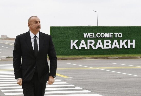 Prezidentlə xanımı Füzuli aeroportunda - Fotolar