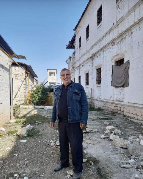 Dilqəm Əsgərov Şuşada yatdığı həbsxanaya getdi - FOTO