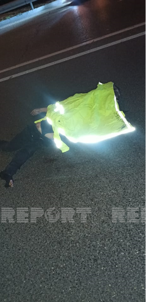 Bakıda avtomobil piyadanı vuraraq öldürüb - FOTO