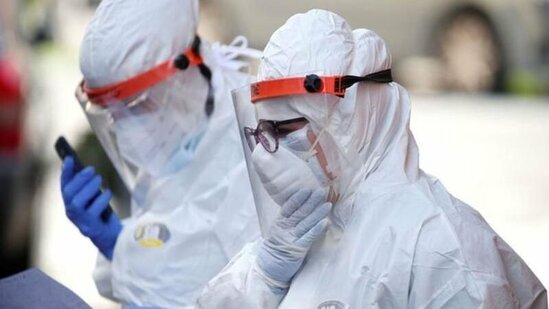 Həkimlər pandemiyadan yolurub və tükənib - ÜST-dən ÇAĞIRIŞ