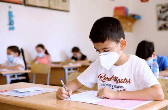 Direktor koronavirusa yoluxdu - Məktəb bağlandı