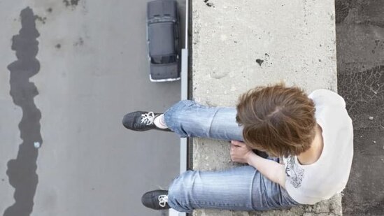 Sumqayıtda 30 yaşlı qadın intihar etdi