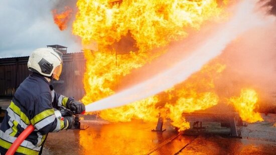 Qubada evdə YANĞIN