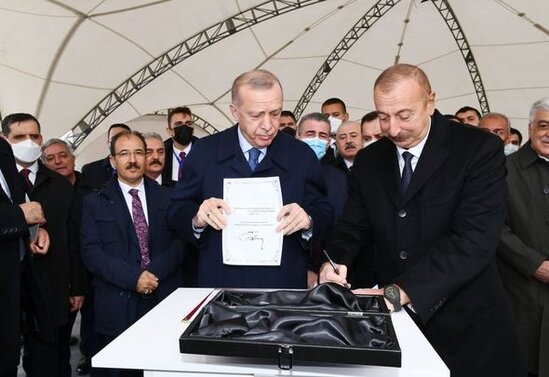 Prezidentlər Zəngəzur Dəhlizində yeni yolun təməlini qoydular - FOTO